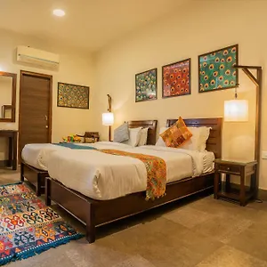 3* Hotel Tripli Shambhu