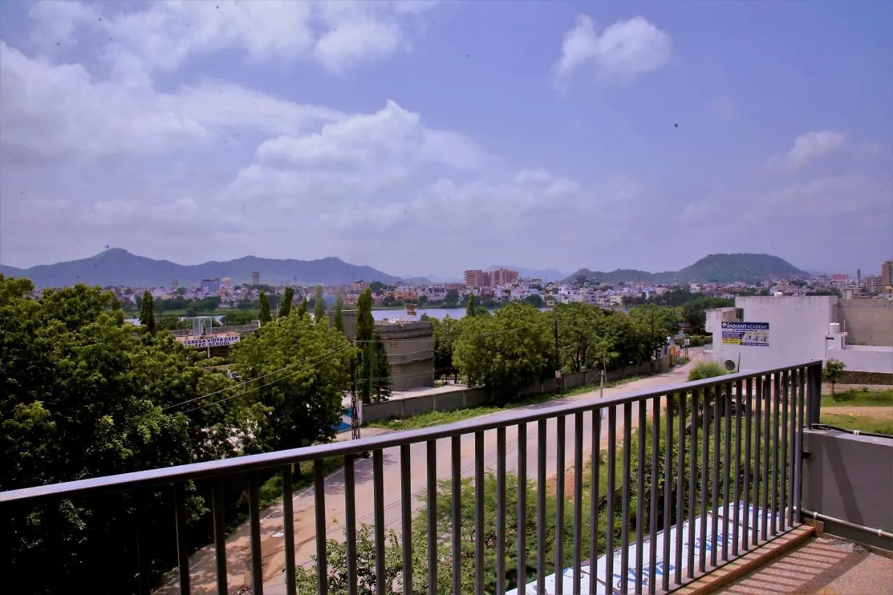 Lake View Hotel Udaipur